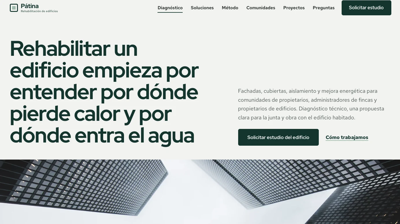 Ejemplo de diseño web para empresa de reformas y construcción: Pátina Rehabilitación, técnico y sereno